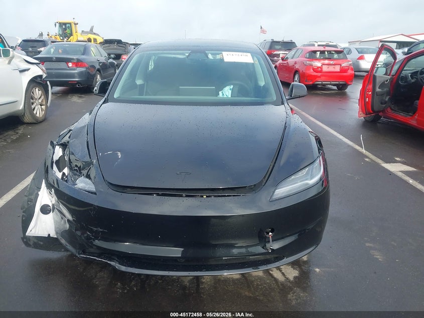 TESLA MODEL 3 - zdjęcie 12
