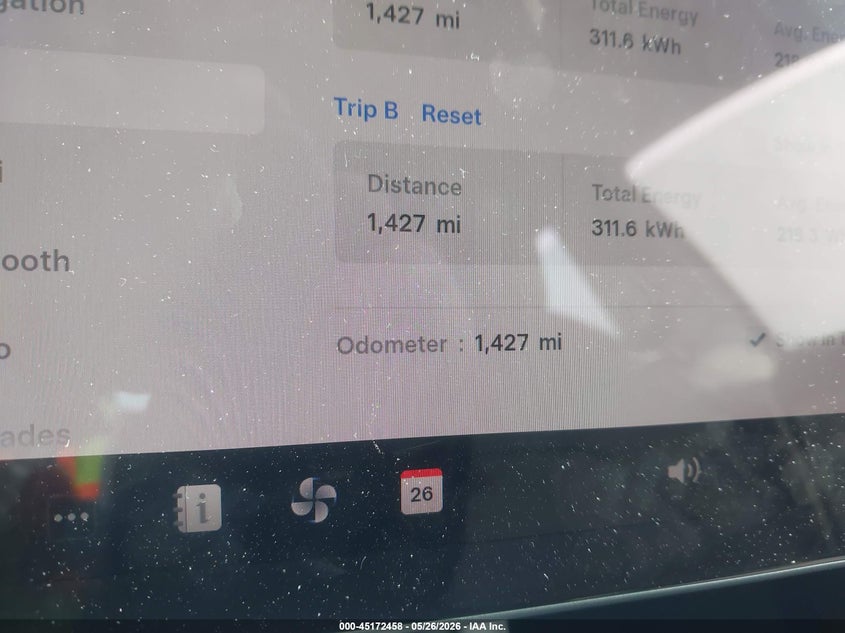 TESLA MODEL 3 - zdjęcie 15