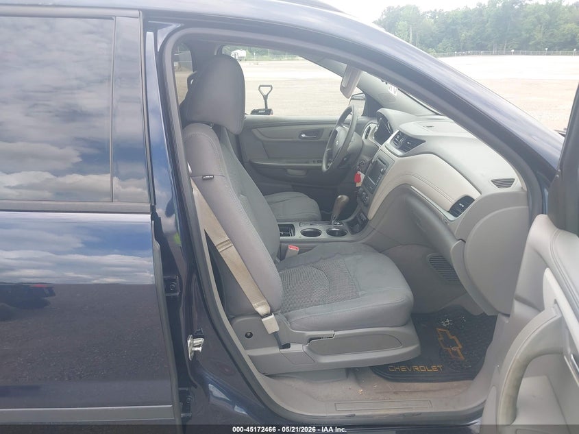 2015 CHEVROLET TRAVERSE auction photo 5