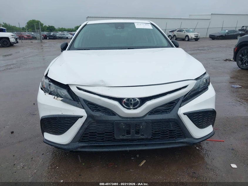 2021 TOYOTA CAMRY SE NIGHTSHADE EDITION — Фото 12