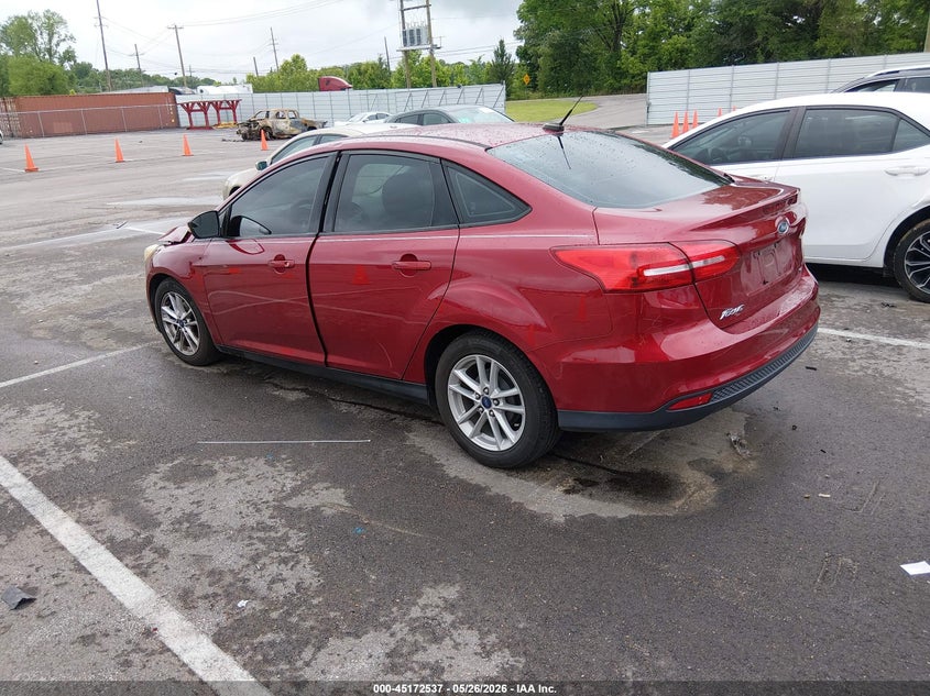 Vin: 1fadp3f22fl365333, lot: 45670223, ford focus se 20153