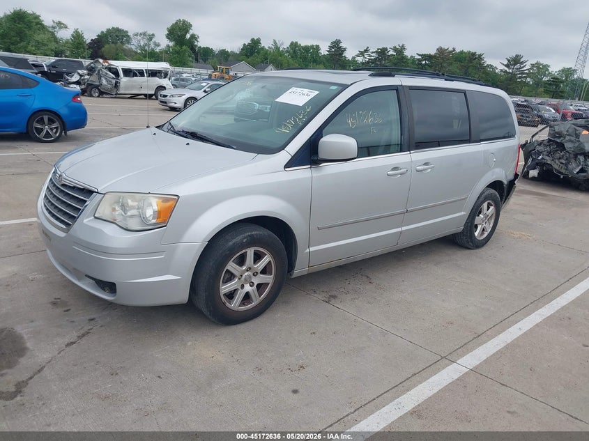 Vin: 2a4rr5d1xar128356, lot: 45670322, chrysler town & country touring 20102