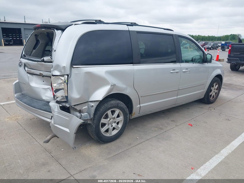 Vin: 2a4rr5d1xar128356, lot: 45670322, chrysler town & country touring 20104