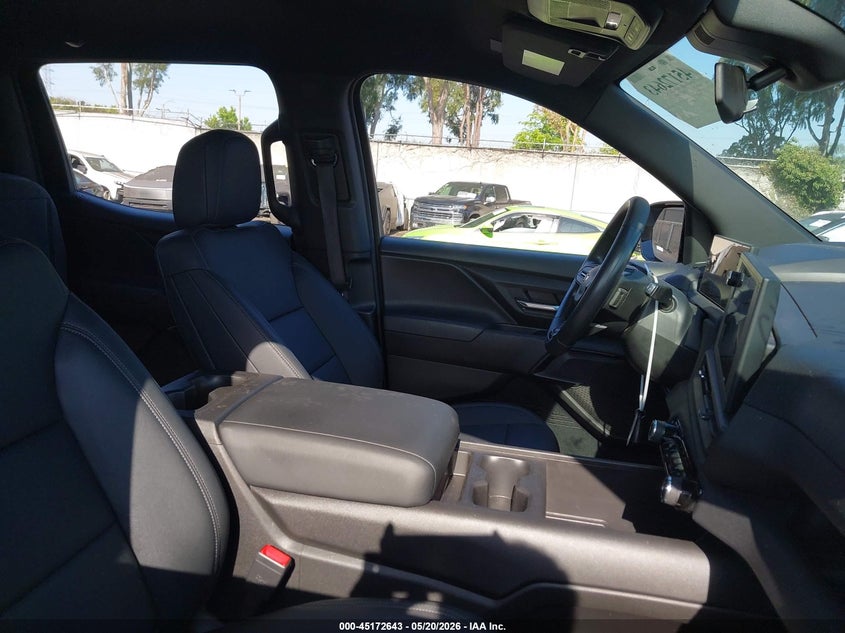 2024 CHEVROLET SILVERADO EV WORK TRUCK — Photo 5