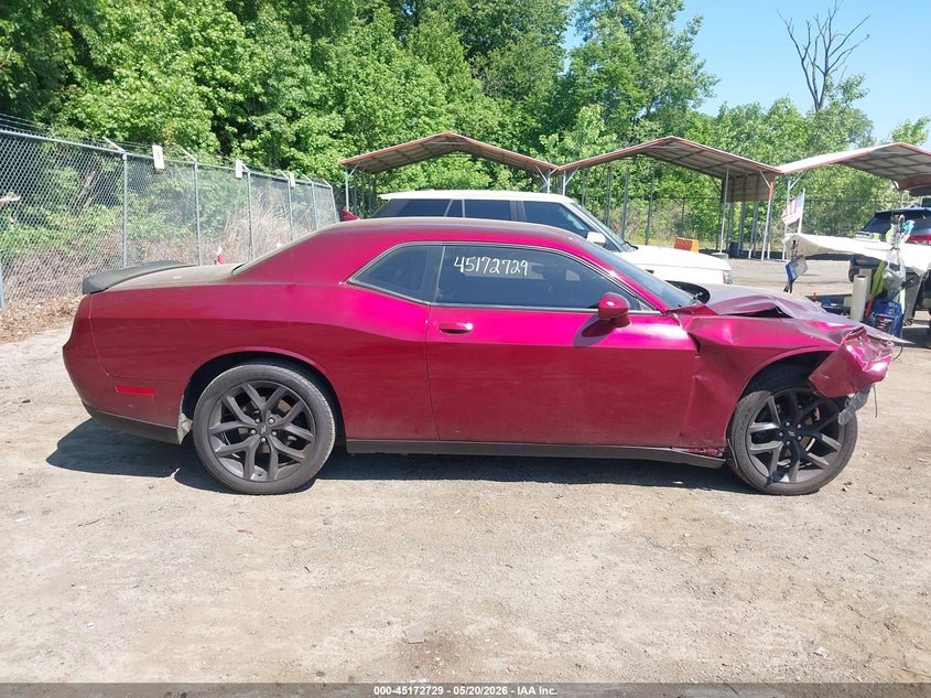 DODGE CHALLENGER - zdjęcie 13