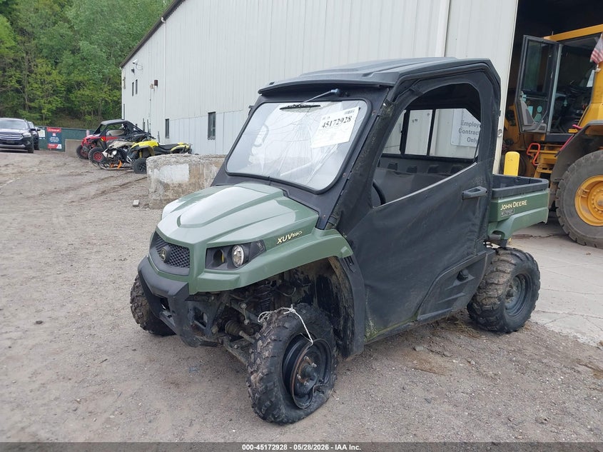 2016 JOHN DEERE GATOR XUV590 auction photo 2