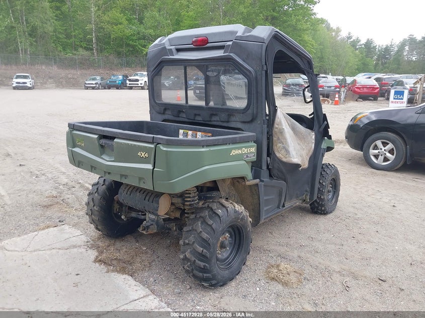 2016 JOHN DEERE GATOR XUV590 auction photo 4