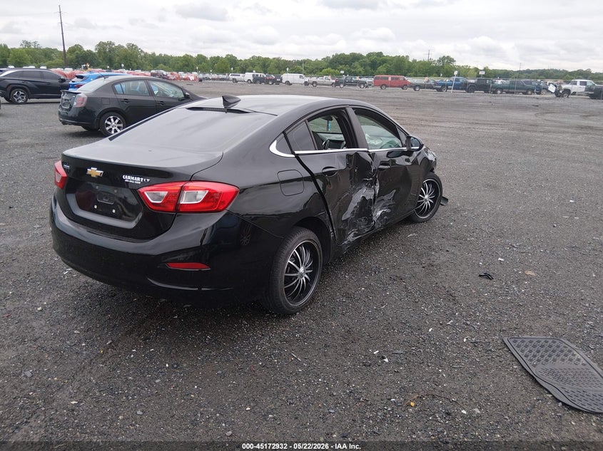 2017 CHEVROLET CRUZE auction photo 4