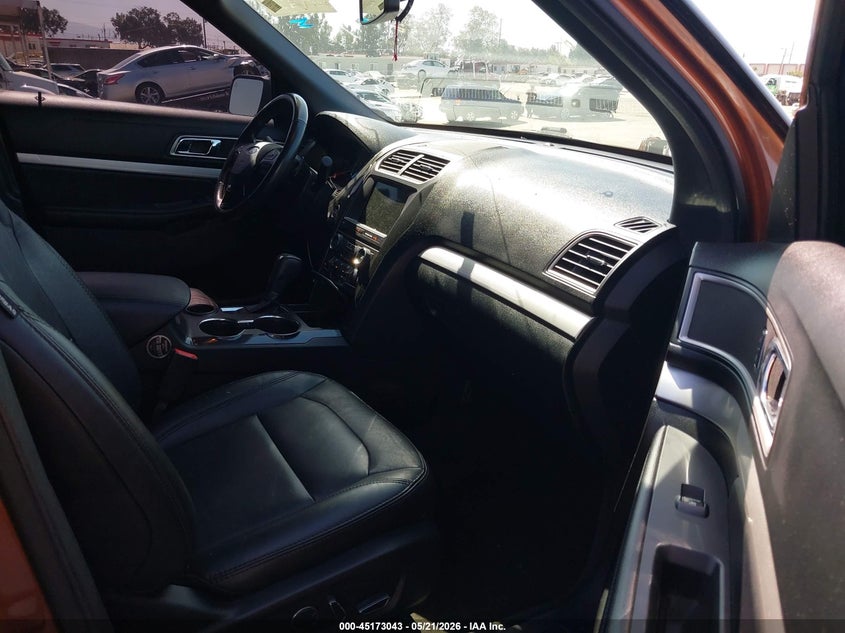 2017 FORD EXPLORER auction photo 5