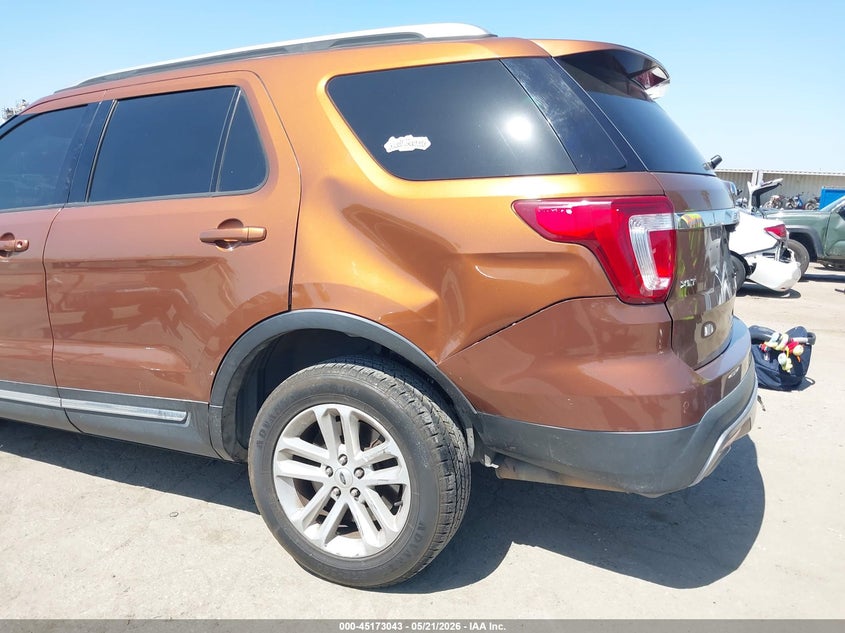 2017 FORD EXPLORER auction photo 6
