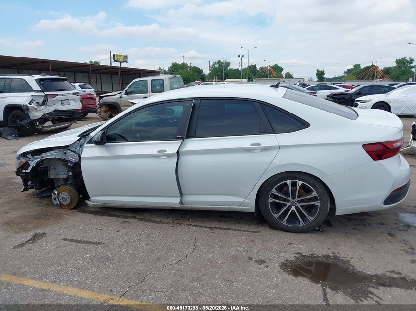 2025 VOLKSWAGEN JETTA 1.5T SPORT — Photo 14