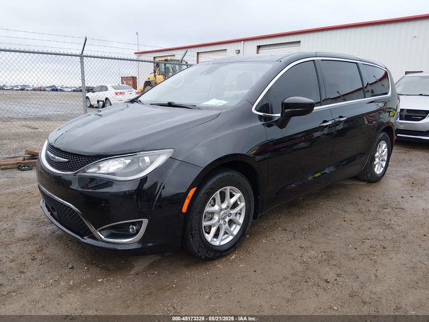Vin: 2c4rc1fg0lr217714, lot: 45671014, chrysler pacifica touring 20202