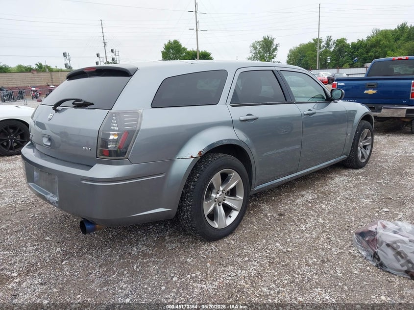 2006 DODGE MAGNUM auction photo 4