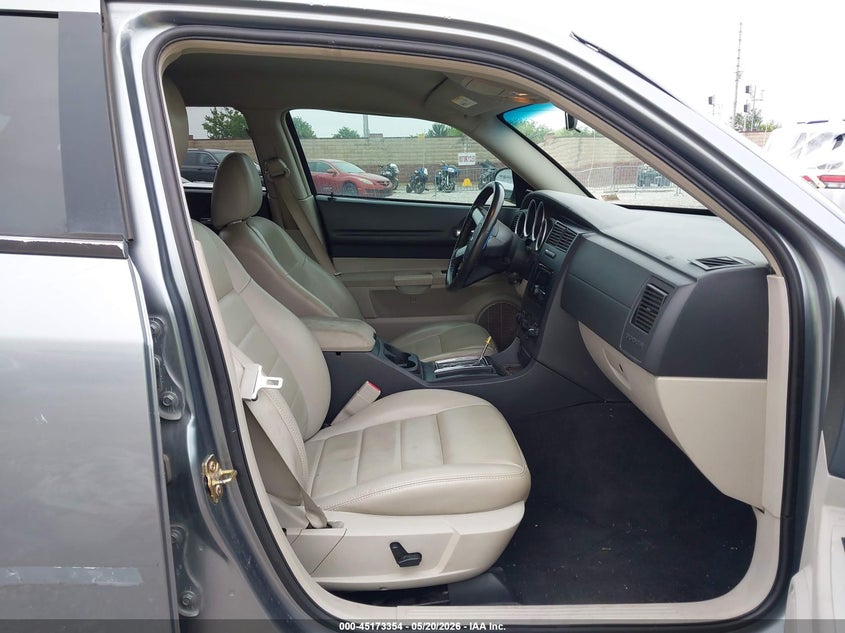 2006 DODGE MAGNUM auction photo 5