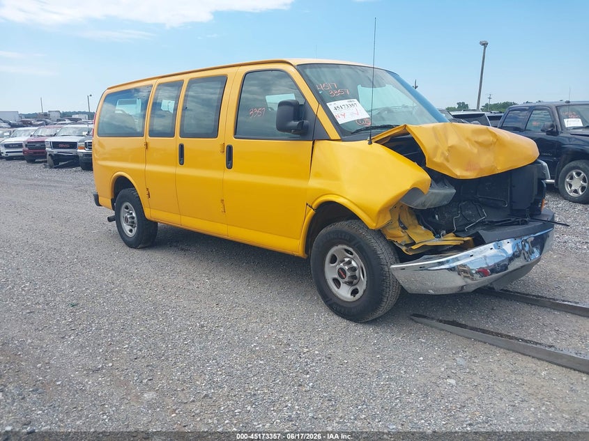 2013 GMC Savana  Work Van
