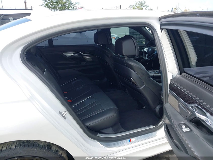 2019 BMW 750I VIN: WBA7F0C5XKGM26015 Lot: 45173387