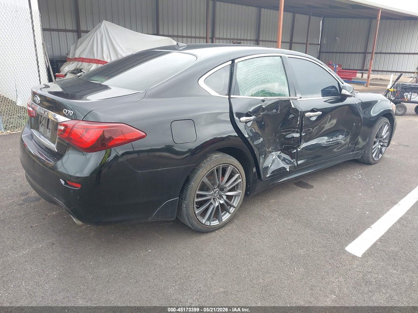 2015 INFINITI Q70 auction photo 4