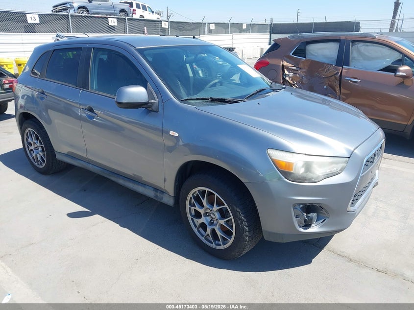 2013 MITSUBISHI OUTLANDER SPORT ES