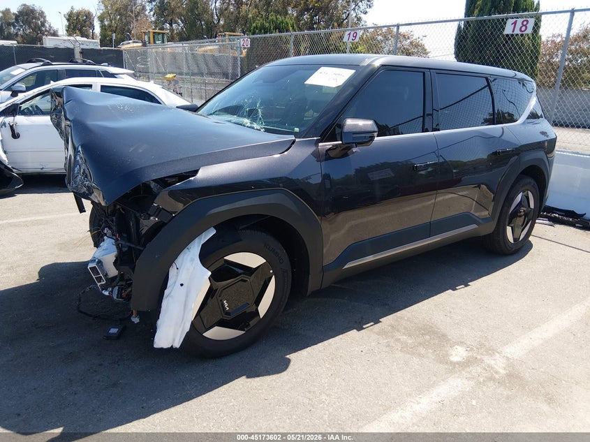 2026 KIA EV9 auction photo 2
