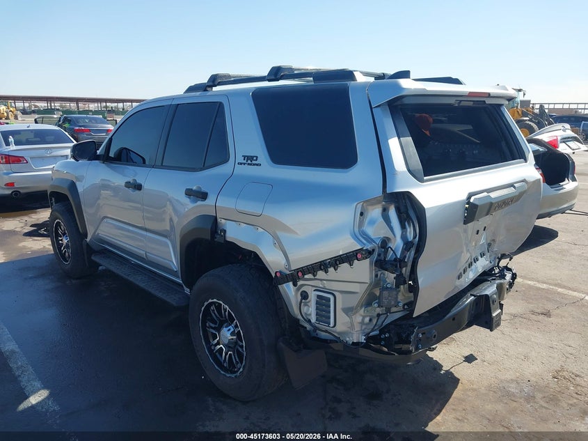 Vin: jteva5br1s5052914, lot: 45671289, toyota 4runner trd off road premium 20253