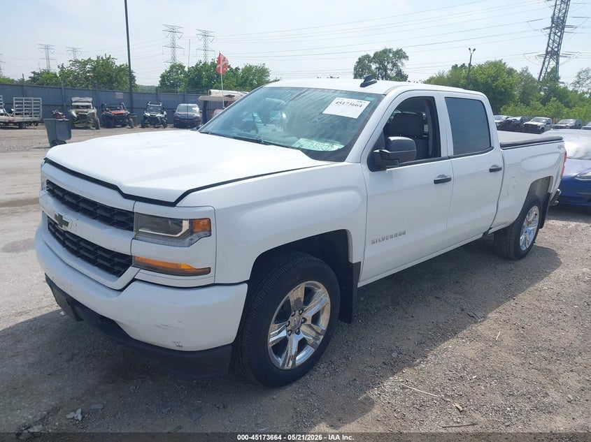 2018 Chevrolet Silverado 1500 Custom 3GCUKPEC3JG380228 photo 1
