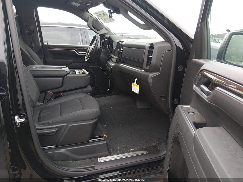 2026 CHEVROLET SILVERADO TRUCK 5.3L V-8 DI, VVT, 355HP