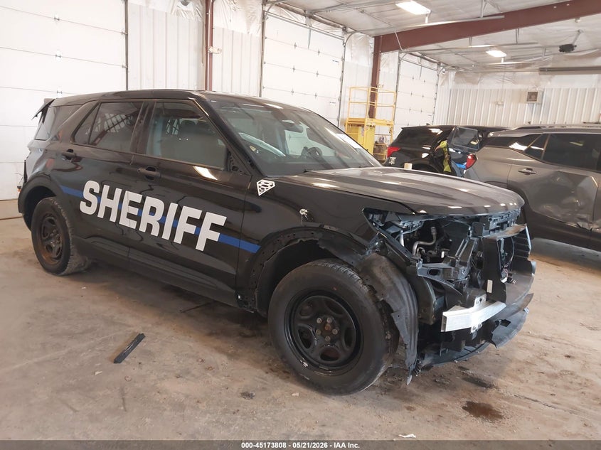 Vin: 1fm5k8ab2rga25674, lot: 45671494, ford police interceptor utility 2024 img_1