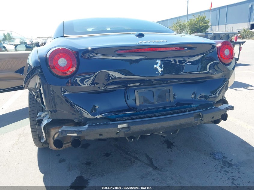 2017 Ferrari California T VIN: ZFF77XJA4H0227506 Lot: 45173809
