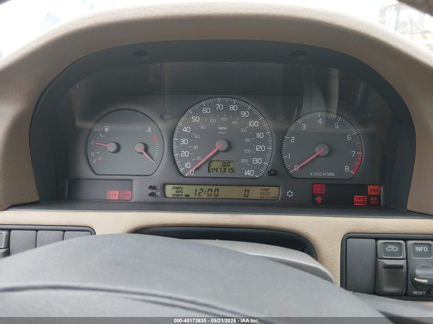 2000 Volvo S70 Se VIN: YV1LS61J2Y2639184 Lot: 45173835