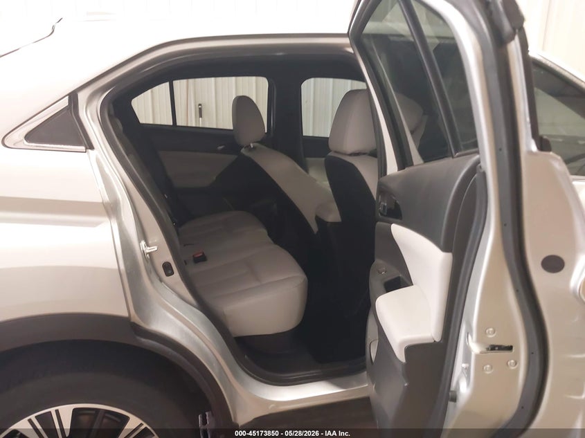2022 Mitsubishi Eclipse Cross Se S-Awc/Se Special Edition S-Awc/Sel S-Awc/Sel Special Edition S-Awc VIN: JA4ATWAA2NZ055665 Lot: 45173850