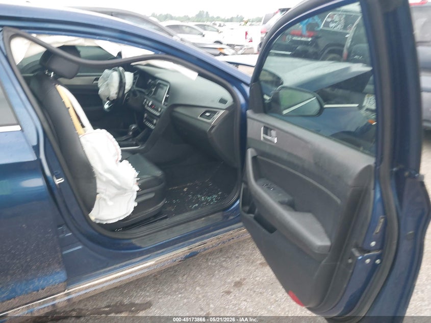 2018 HYUNDAI SONATA auction photo 5