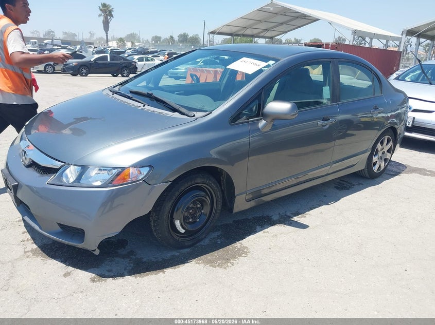 2010 Honda Civic Lx 19XFA1F55AE021838 photo 1