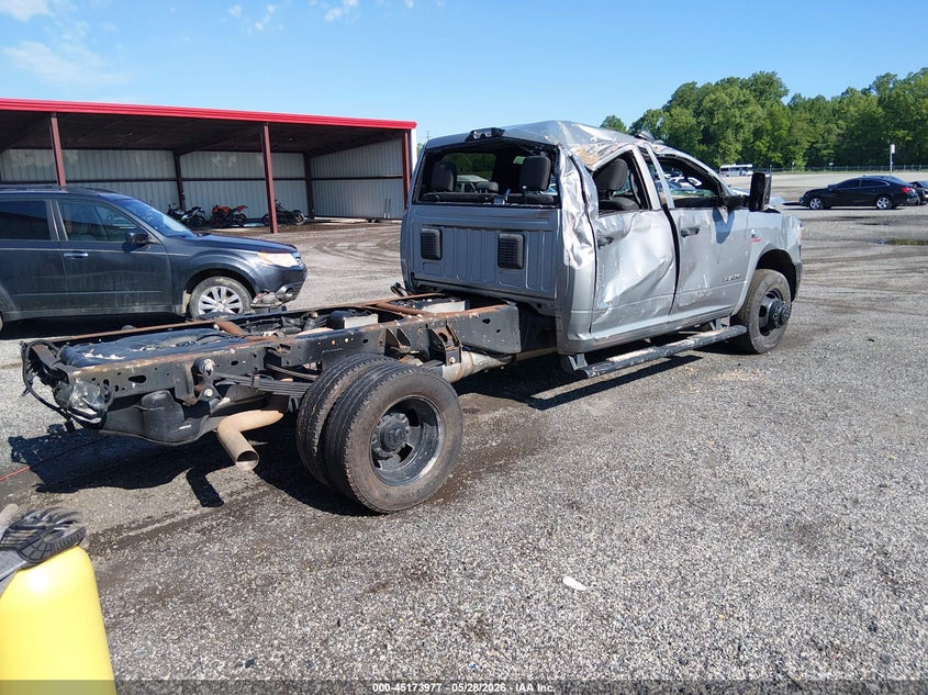 2022 Ram 3500 Ram Chassis Tradesman/Slt/Laramie/Limited grey Lot 111045173977 Vin 3C7WRTCL7NG243091
