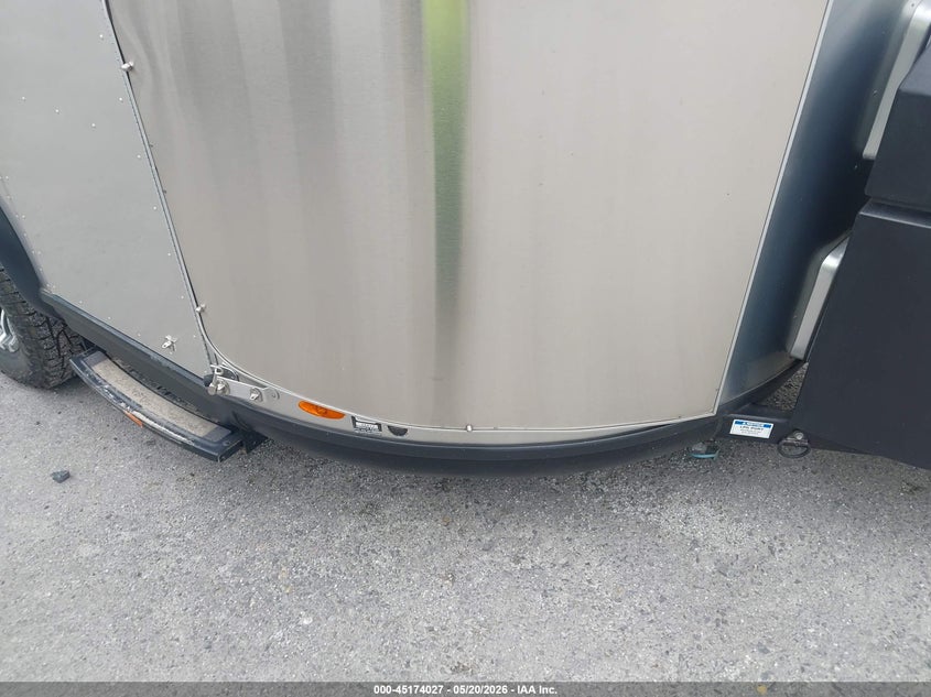 2019 AIRSTREAM BASECAMP auction photo 6