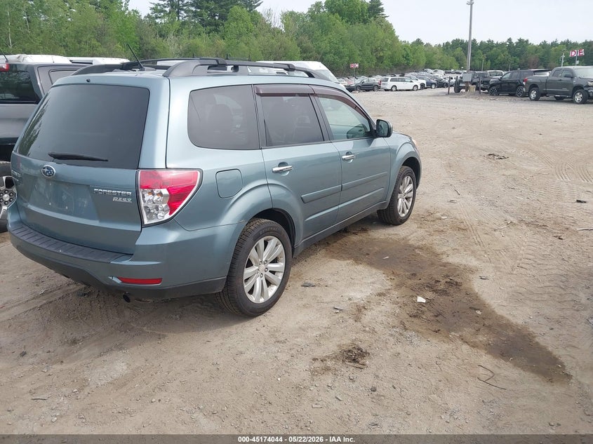 Vin: jf2shadc0bh744845, lot: 45671729, subaru forester 2.5x premium 20114