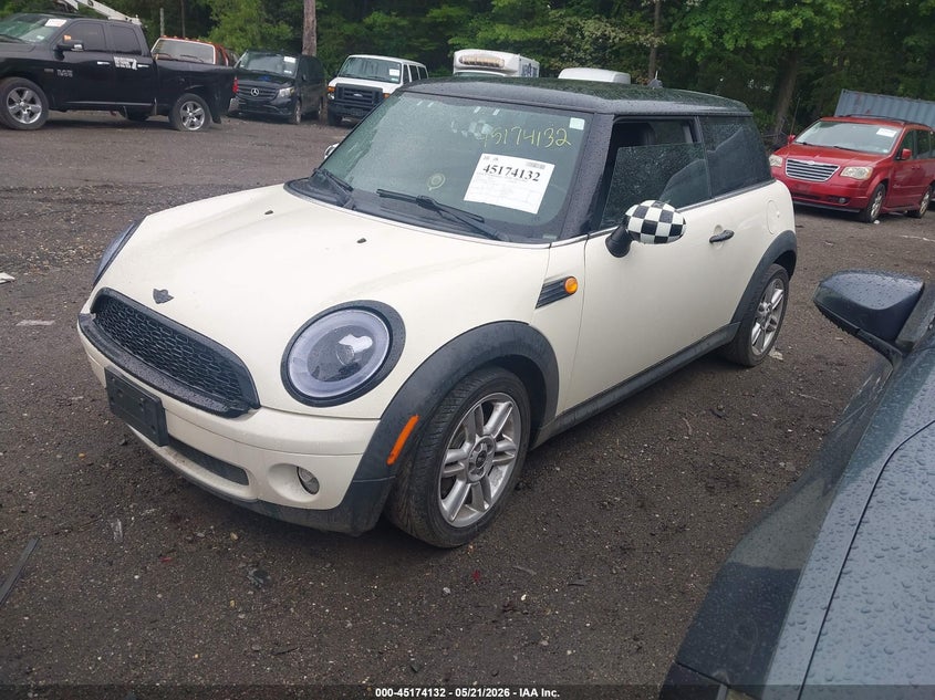 Vin: wmwmf3c56atz61823, lot: 45671818, mini cooper 20102