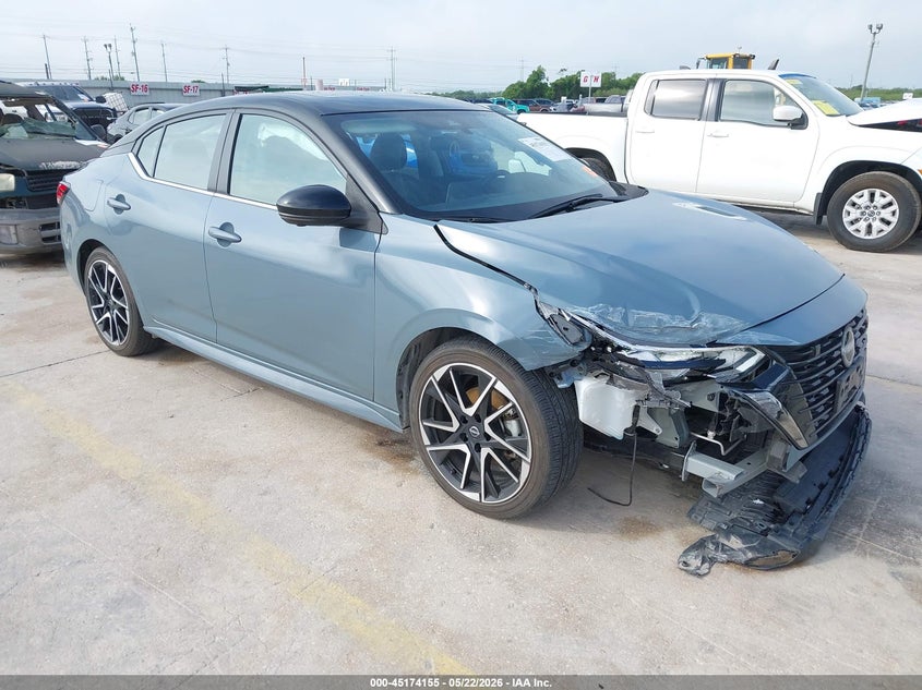 2024 NISSAN SENTRA SR XTRONIC CVT