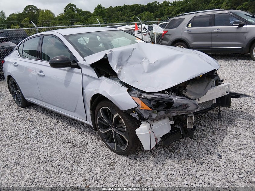 2025 NISSAN ALTIMA auction photo 1