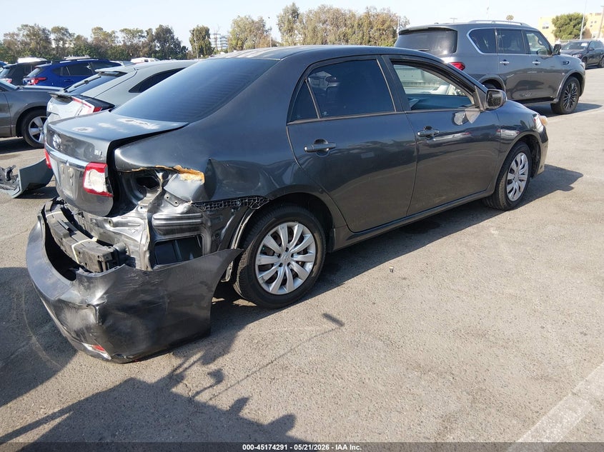 Vin: 2t1bu4ee0cc891412, lot: 45671977, toyota corolla le 20124