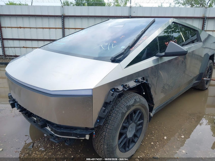 2024 Tesla Cybertruck VIN: 7G2CEHEDXRA046176 Lot: 45174321