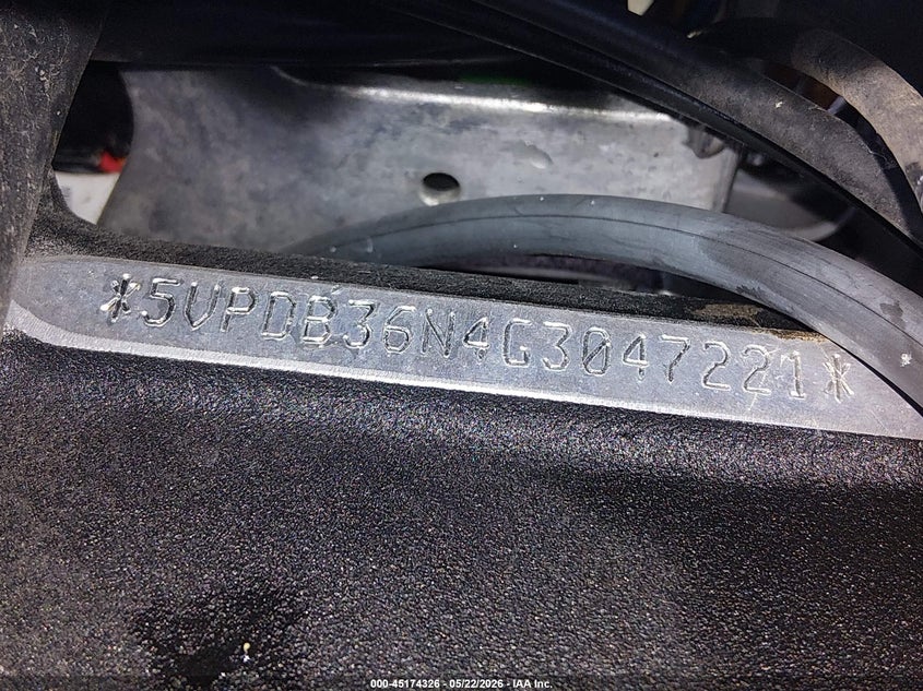 2016 Victory Motorcycles Cross Country VIN: 5VPDB36N4G3047221 Lot: 45174326
