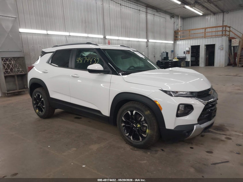 2021 CHEVROLET TRAILBLAZER — zdjęcie z aukcji