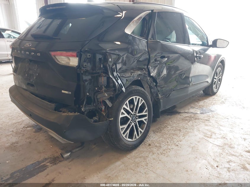 2020 FORD ESCAPE auction photo 6