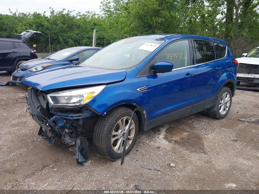VIN 1FMCU9GD3KUC14860 2019 FORD ESCAPE SE