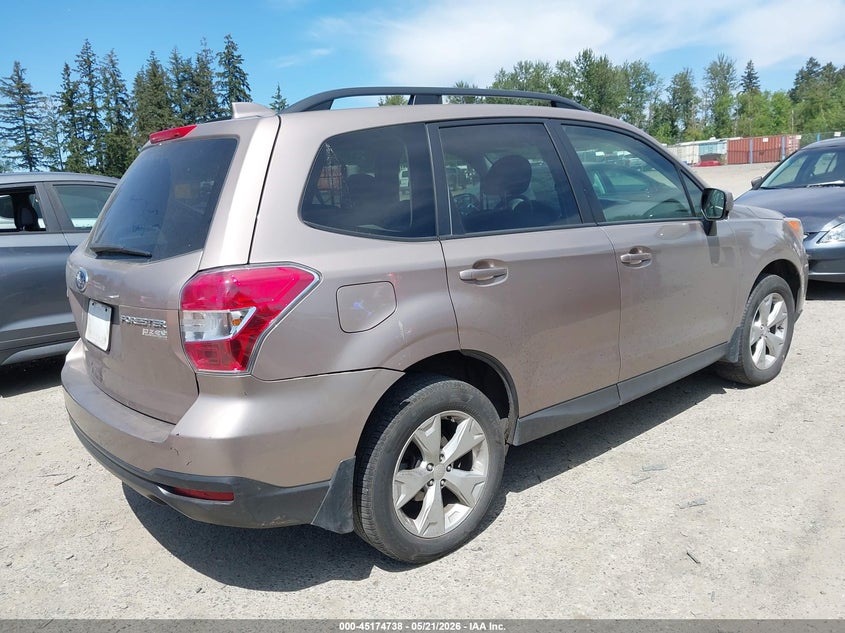 Vin: jf2sjadc0gg546090, lot: 45672424, subaru forester 2.5i premium 20164