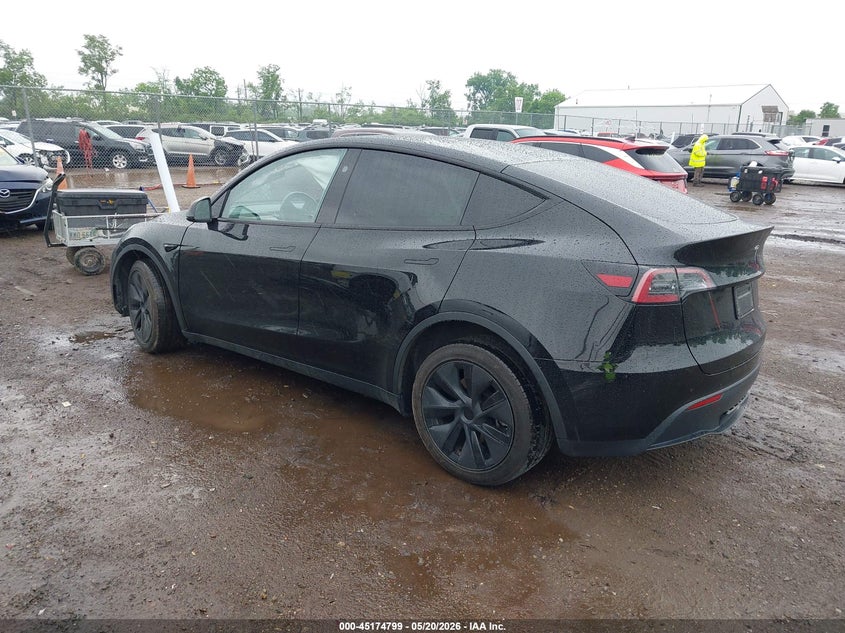 Vin: 7saygdee8sf266965, lot: 45672485, tesla model y long range dual motor all-wheel drive 20253