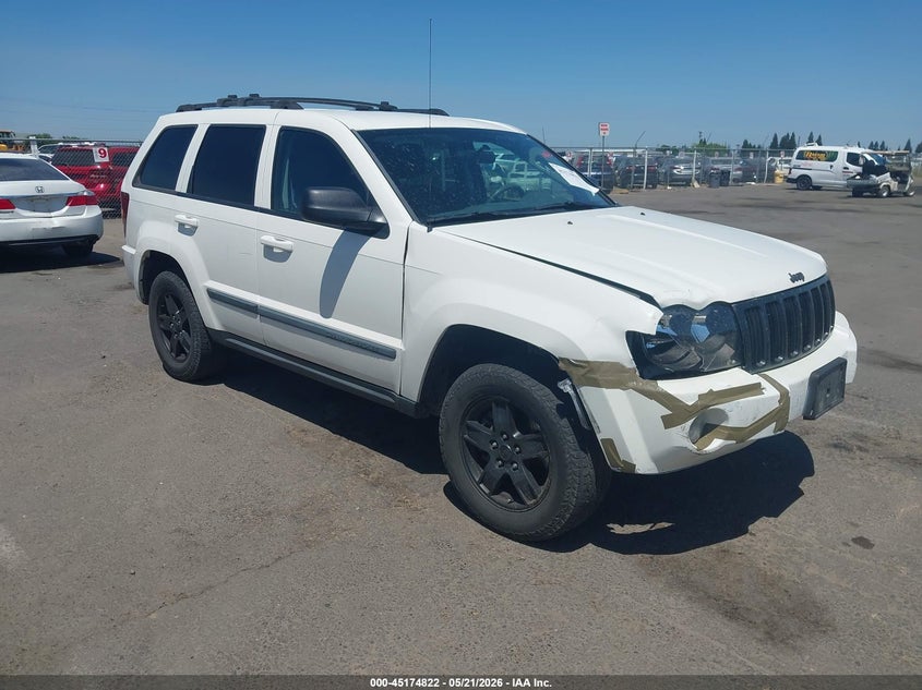 1J8GR48K17C577056 JEEP GRAND CHEROKEE Photo 1