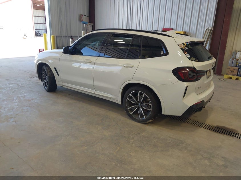 2022 BMW X3 auction photo 3