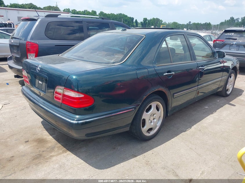 2002 MERCEDES-BENZ E-KLASSE SEDAN 4.3L V-8 , 275HP