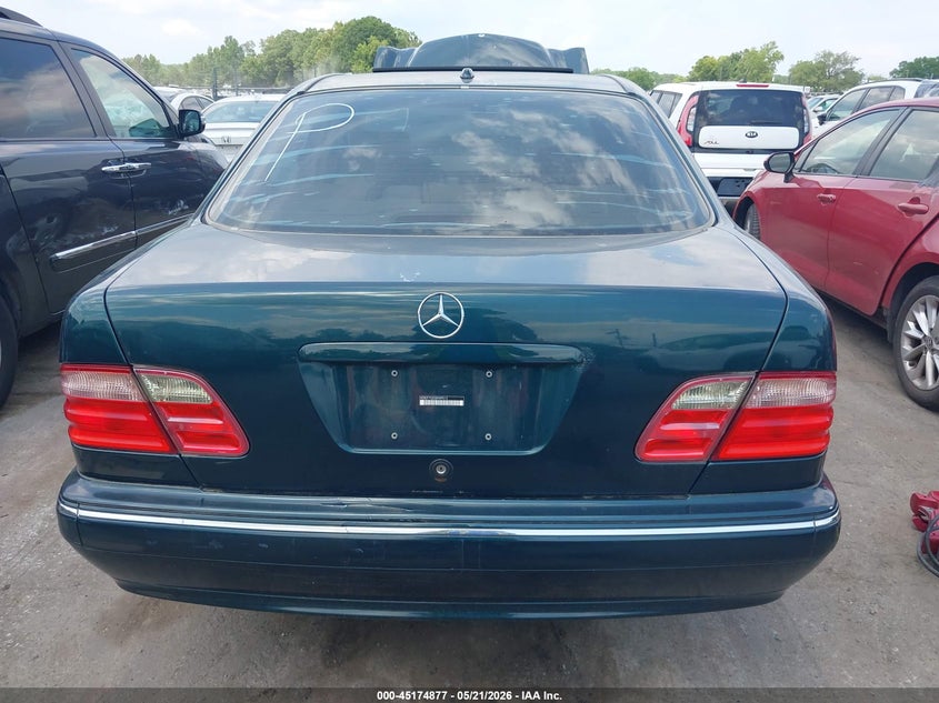 2002 MERCEDES-BENZ E-KLASSE SEDAN 4.3L V-8 , 275HP
